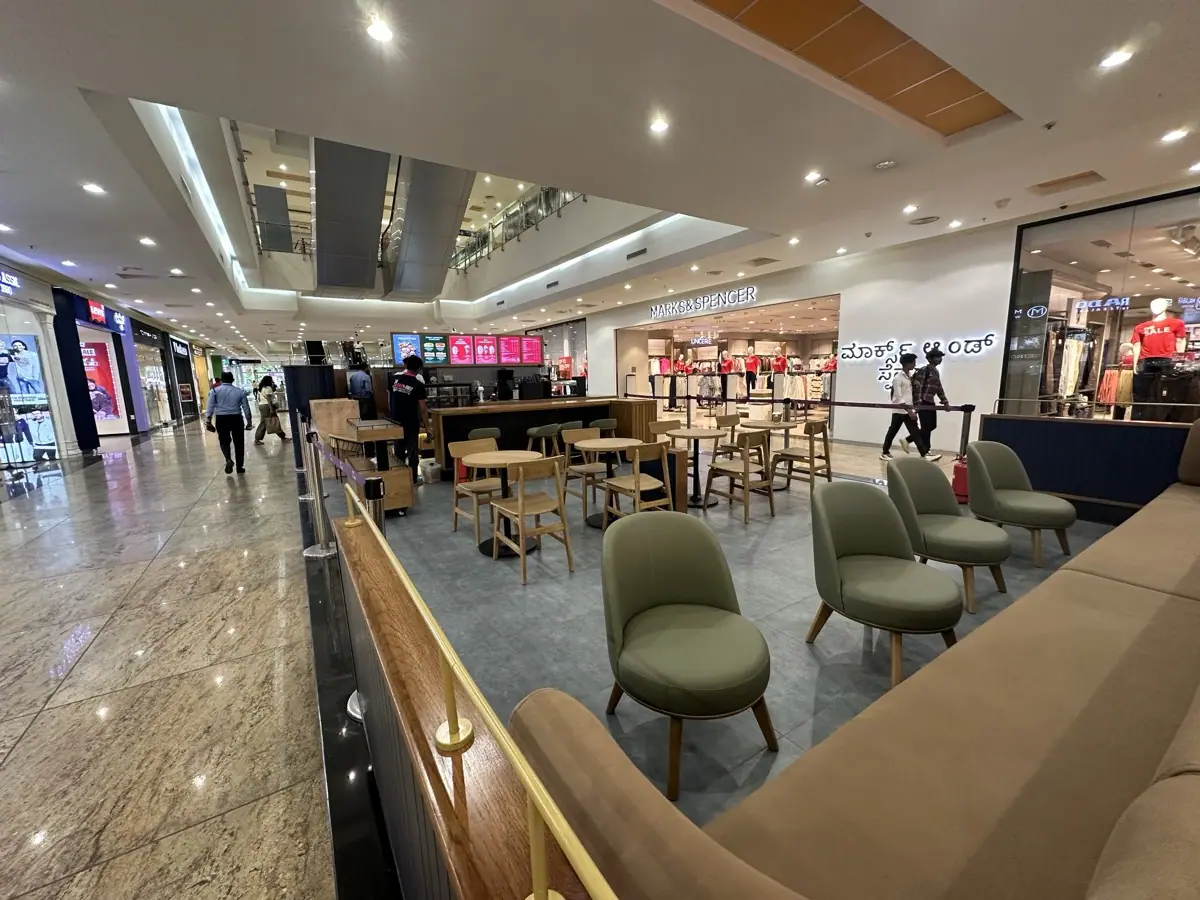 Tata Starbucks – Fiza Mall — image 1